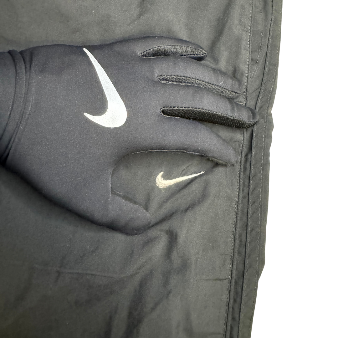 NIKE TRACKPANTS - M