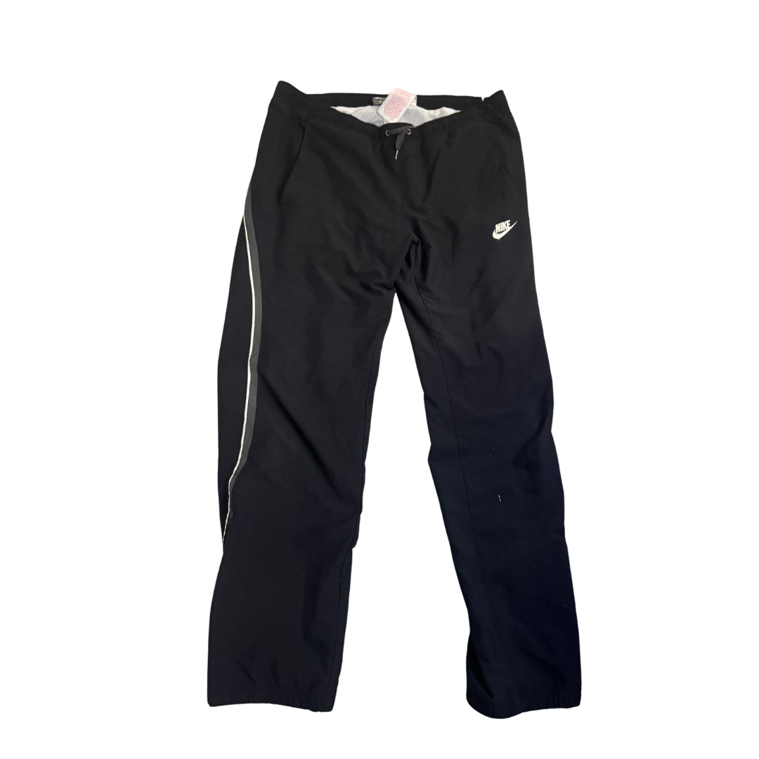 NIKE TRACKPANTS - L