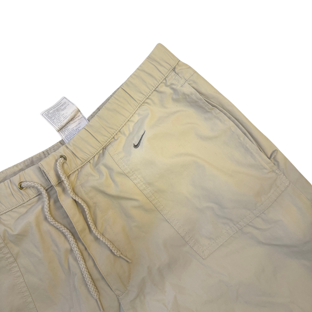 NIKE VINTAGE TRACKPANTS - L