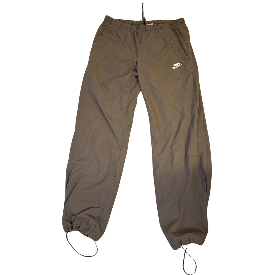 NIKE TRACKPANTS - M