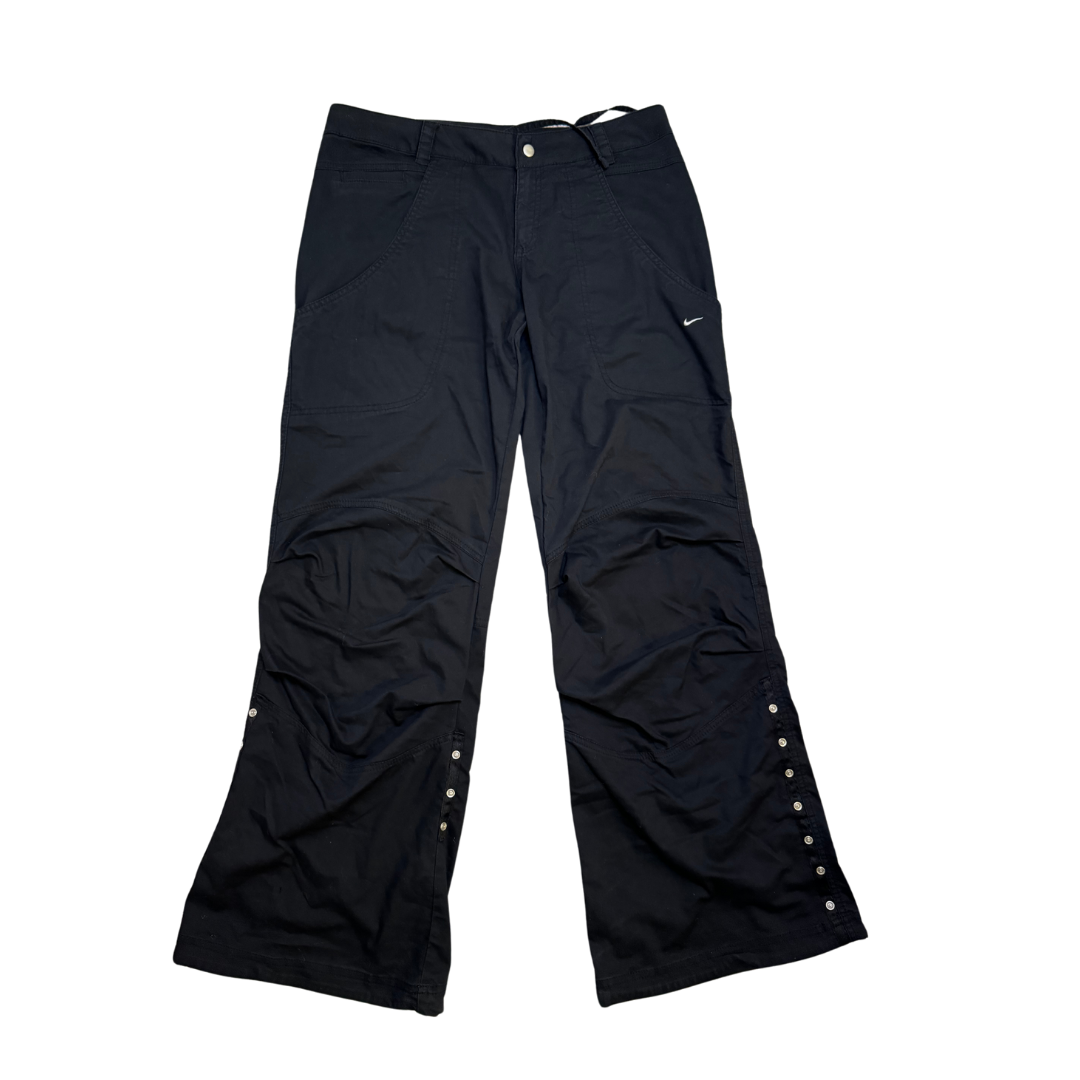 NIKE CARGOHOSE - M