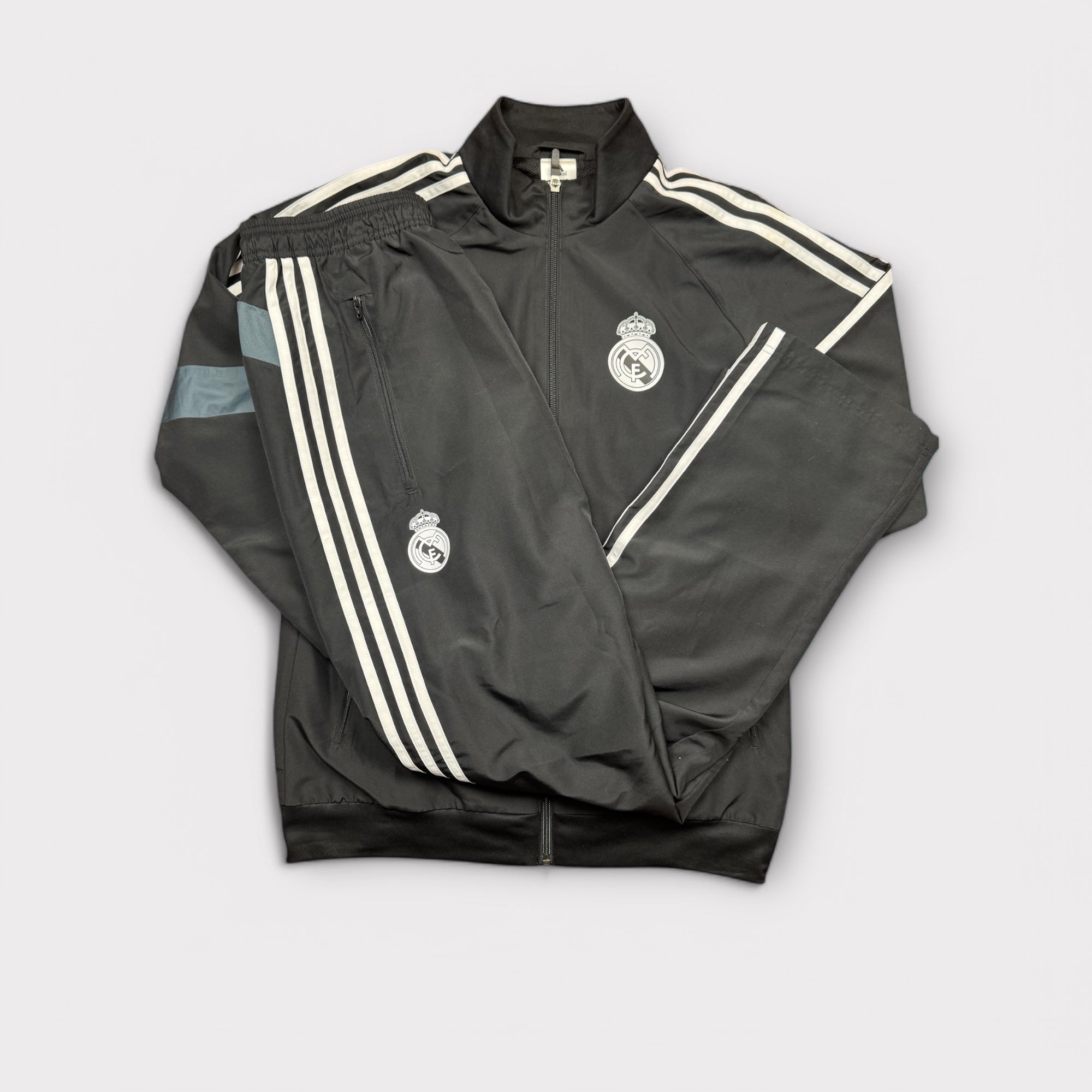 REAL MADRID TRACKSUIT - S