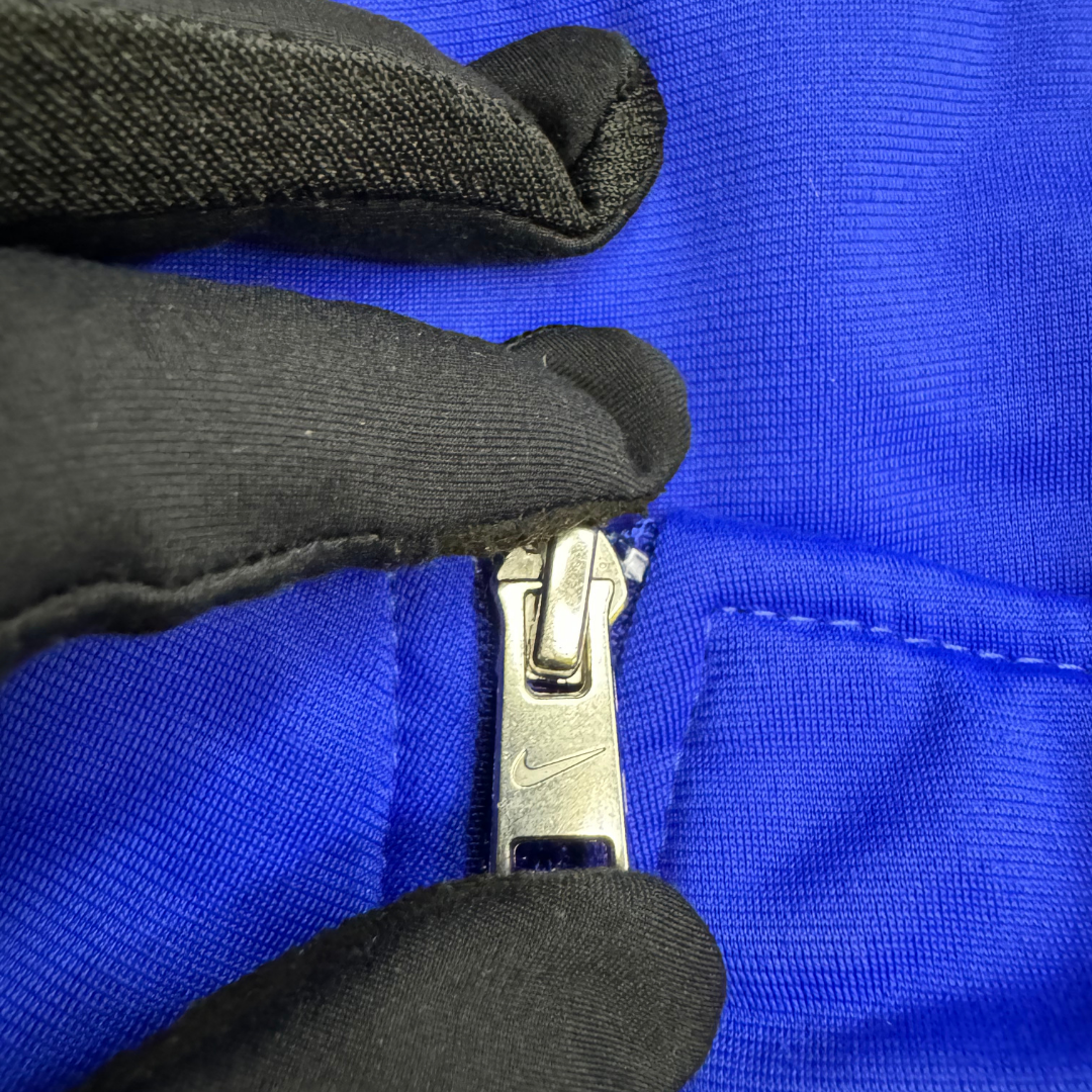 NIKE TRACKJACKET - L