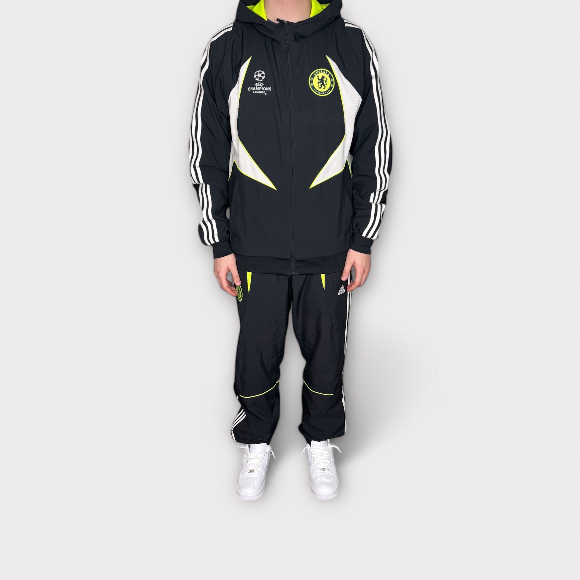CHELSEA TRACKSUIT - L