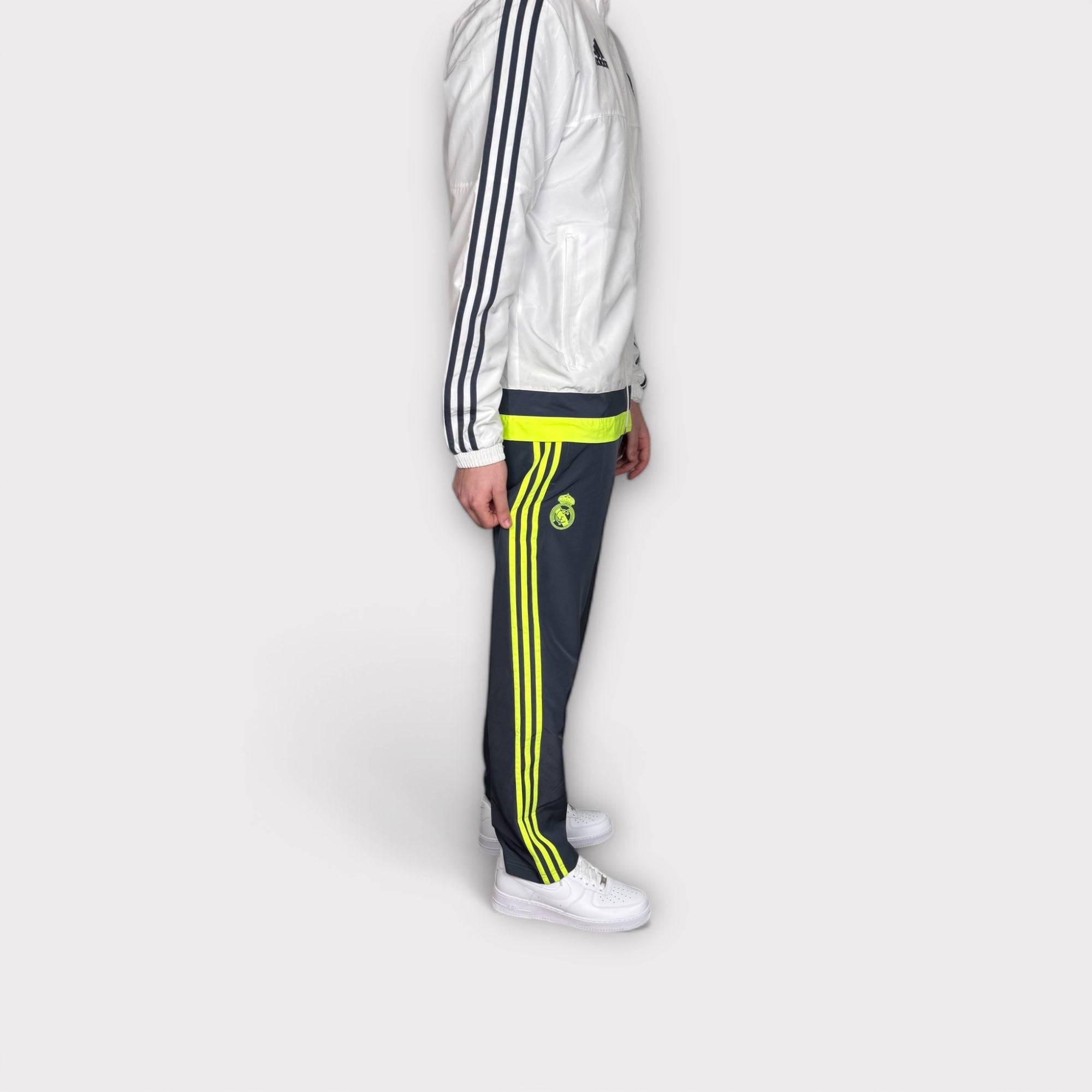 REAL MADRID TRACKSUIT - M