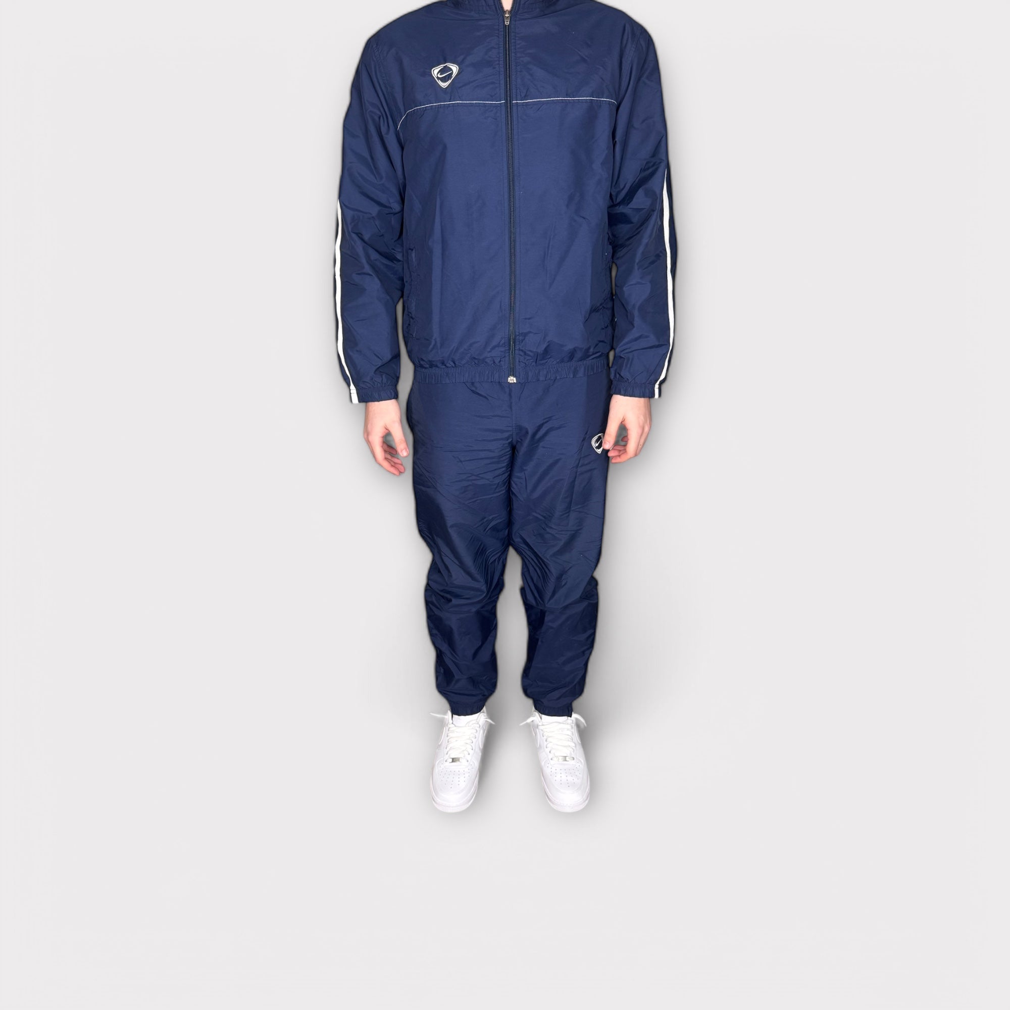 NIKE CLASSIC TRACKSUIT - S